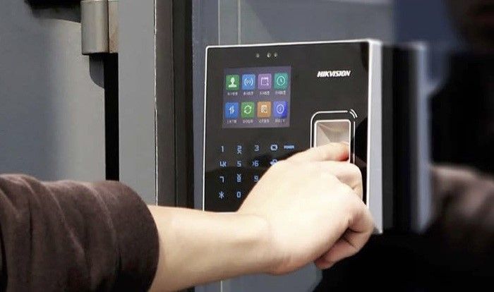 sstt-control-acceso-biometrico
